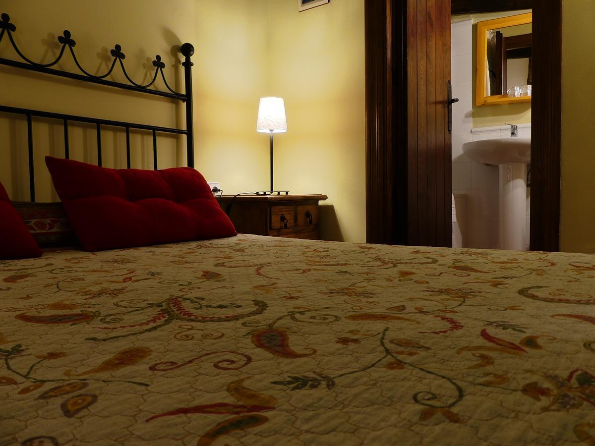 Hotel Posada Del Adarve Albarracín Exteriör bild